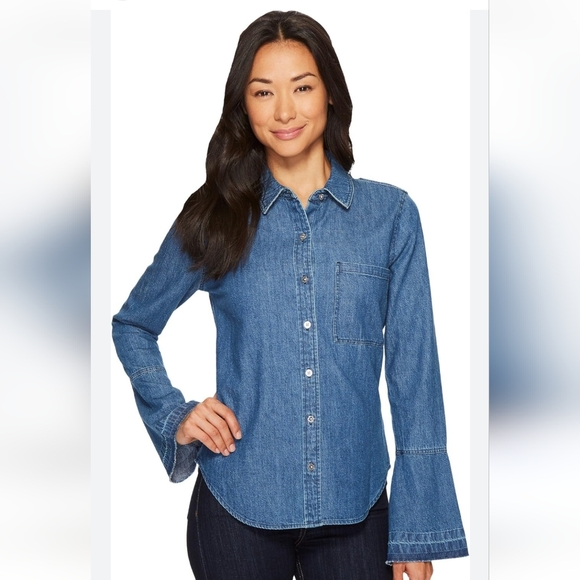7 For All Man Kind Women's Flared Sleeve Button-Down Denim Shirt NWT Size S - Picture 2 of 12